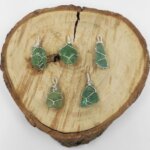 İşlenmemiş Ham Doğal Yeşil Florit Taşlı Tel Tasarım Kolye