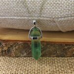 Çivi Kesim Florit Taşı Kolye