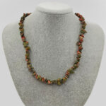 Doğal Unakit Taşı Kırık Doğal Taş Kadın Kolye